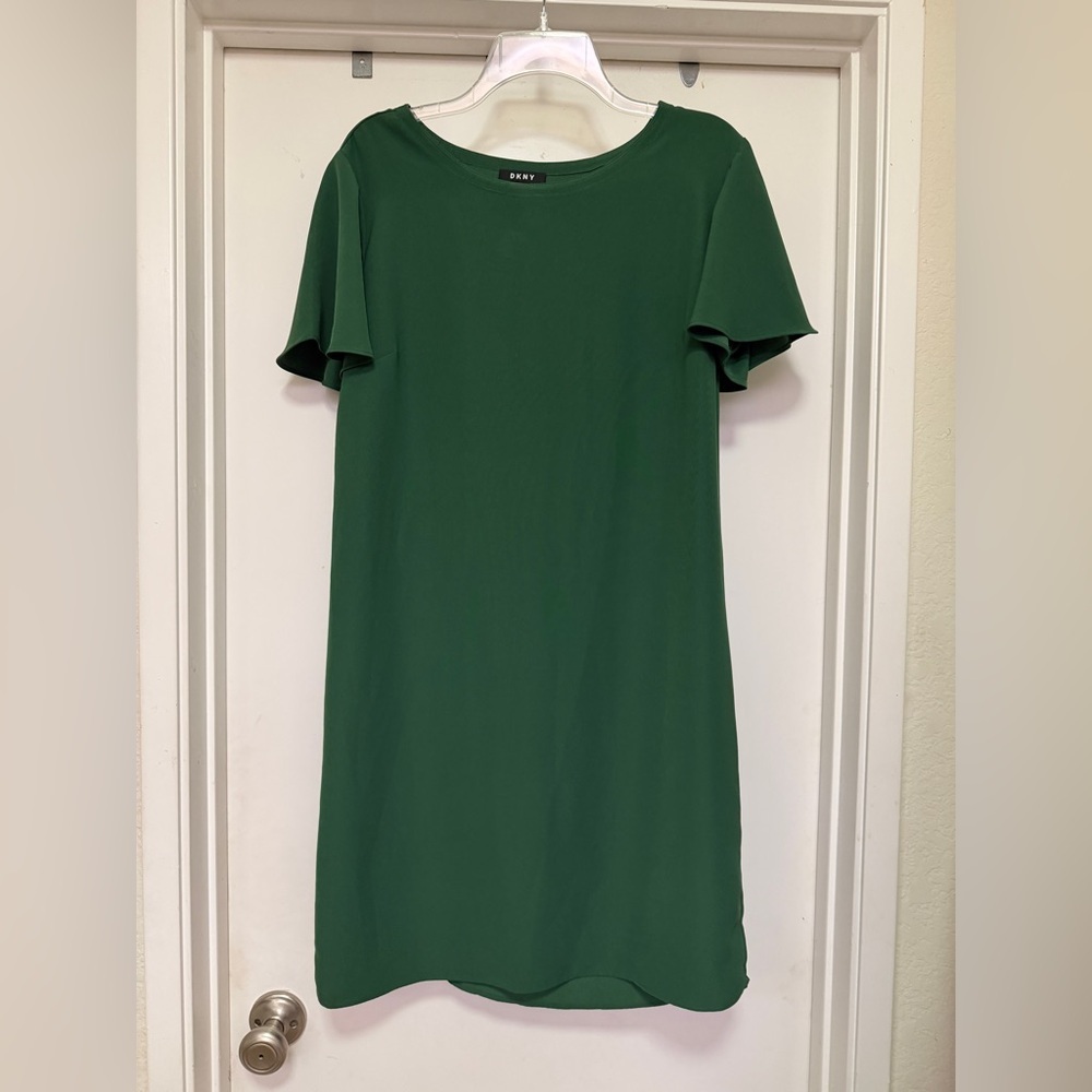 DKNY emerald green sheath dress with flowy short sleeves - size S
